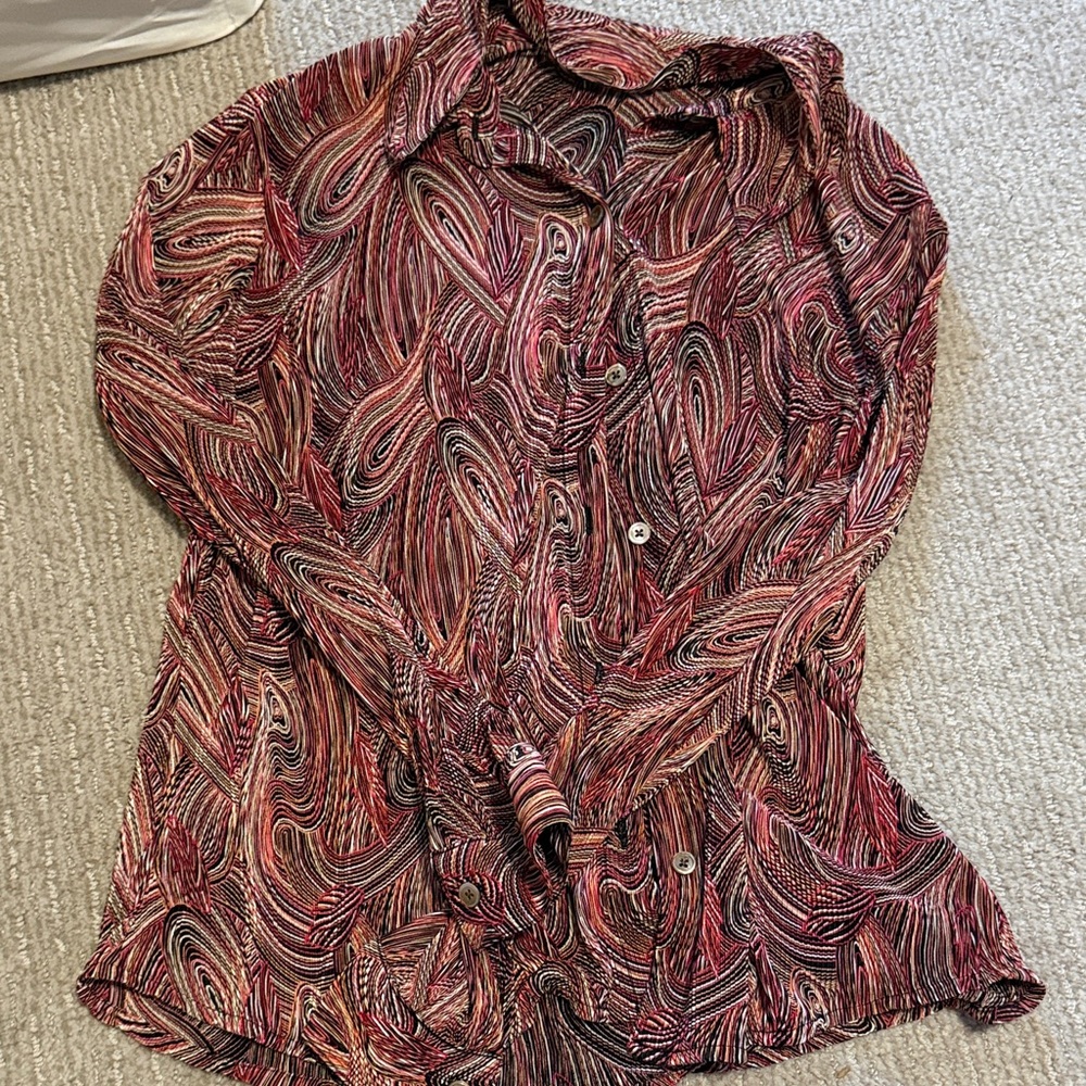 Groovy Button Up